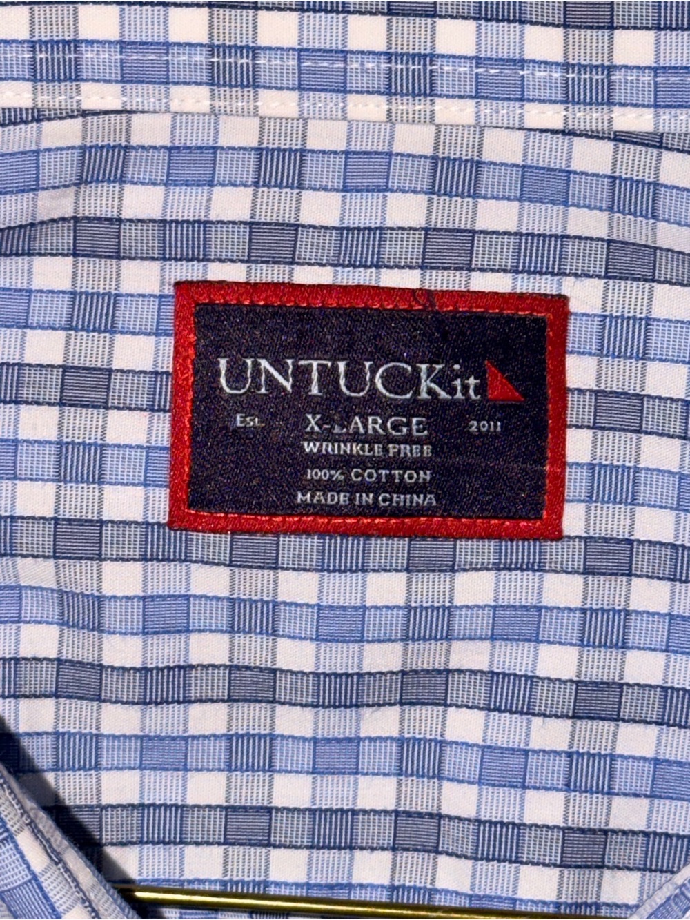 UNTUCKit Men's Blue and White Checked Button-Down Shirt